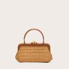 Praguevibe.shop1fe5f4662d 1
